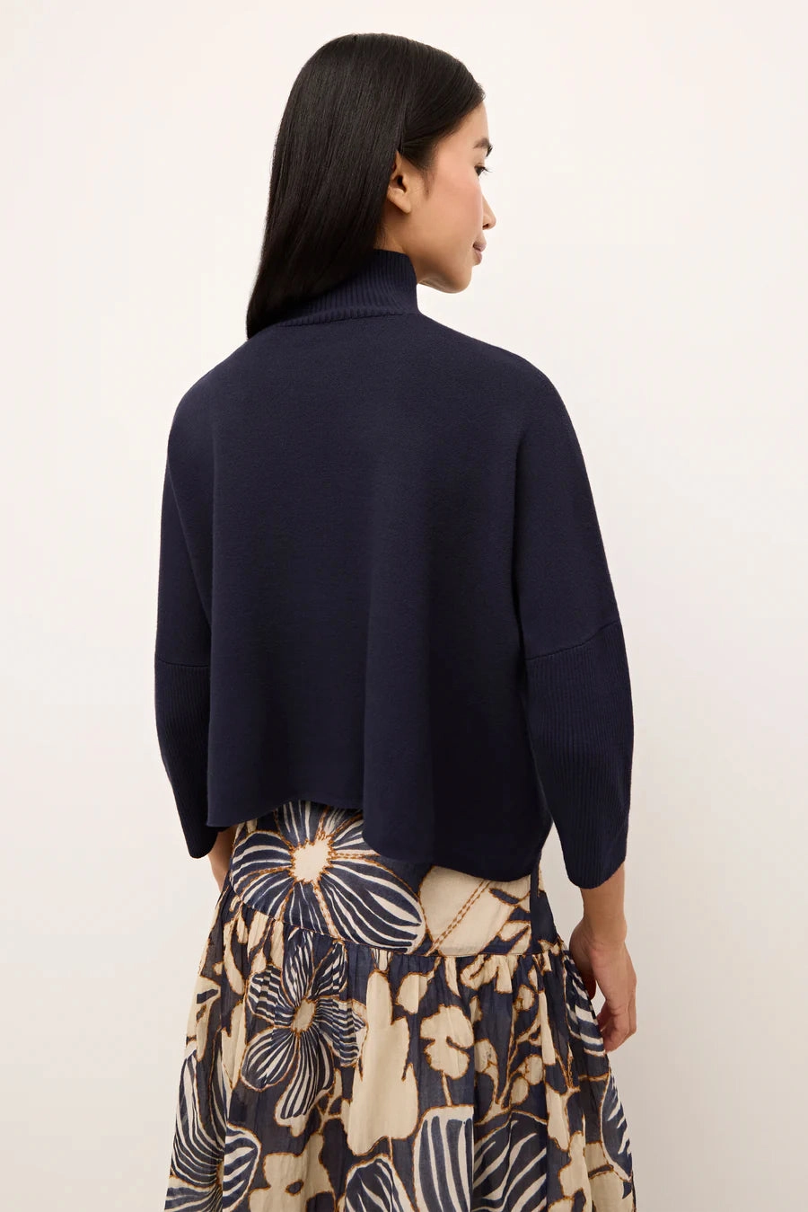 Ma549t Navy Popover Top